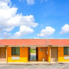 Budget Inn By OYO Edinburg Hwy 281
