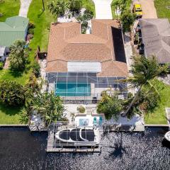 Cocoa Cabana - top location near the Caloosahatche