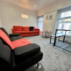 Cozy apartment close to city centre walking distance