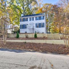 Fully Updated! Suburb Stay Near Sugarloaf Mills