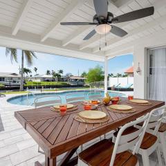 Lovers Key - Waterfront Stunner, Walk to Town!