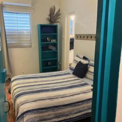 Trade Winds Restaurant & Guest House