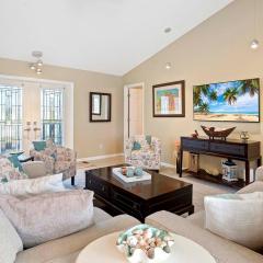 Peaceful Paradise - SW Vacation Villa near Cape Harbor