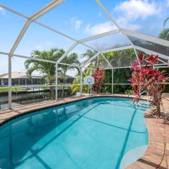 Sand By Me Stylish Retreat Golf Access and Near Pelican Sports