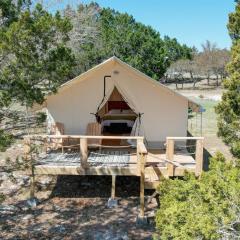 Peaceful Glamping Award-Winning Hill Country