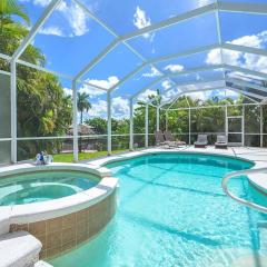 Sunshine-Quiet Cape Coral Neighborhood - Tiki Hut