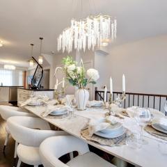 Charming Mississauga Getaway