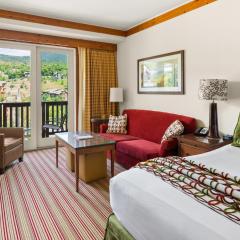 1428 Lodge At Spruce Peak Ski In Ski In Ski Out King Studio By Stowe Mountain Rentals