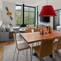 New Spruce Peak Tree House Unit Steps To The Lifts With Big Mountain Views Sleeps 9 By Stowe Mountain Rentals