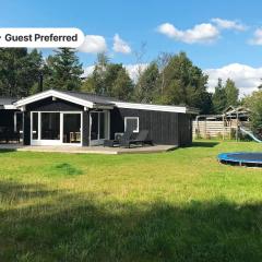 8 person holiday home in Hals-By Traum