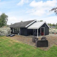 6 person holiday home in Gedser-By Traum