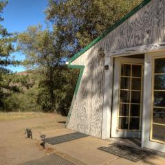 Group Bunkhouse Sleeps 12 Mountain Views