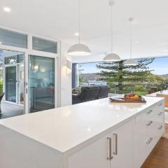 Beautiful Views, Secluded Beaches and Stunning Bush Walks All At Your Doorstep