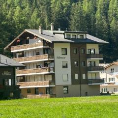 Haus Silence - Berge & Sonne im Saastal Ski Wandern Familie Haustiere