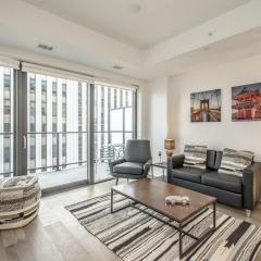 Cozy 2BR Apt with Gym and Cinema near Pier 21