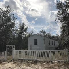 Private 4 acre Country Retreat by Rainbow Springs