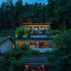 Snowy&Sunny Resort Phoenix City Hunan