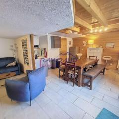 Duplex 4 pièces 6-8 pers. près pistes - WIFI, parking - FR-1-854-6