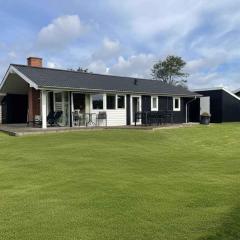 Fantastic View And 150 Meters To The Beach