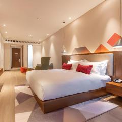 Borrman Hotel Guilin Railway Station Two Rivers and Four Lakes