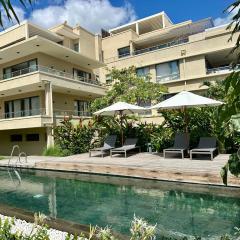 NEW Beachfront 3-bedrooms Apartment in Tamarin, Ocean Legend