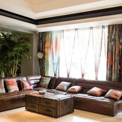 James Joyce Coffetel·Hefei Binhu Provincial Government Tangxihe Park Metro Station