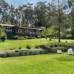 Woodland Sanctuary - Mini Golf, Fire Pit, Wineries