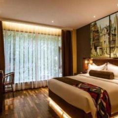 James Joyce Coffetel Beijing Station