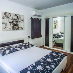 Nice Home In Imotski With Private Swimming Pool, Can Be Inside Or Outside