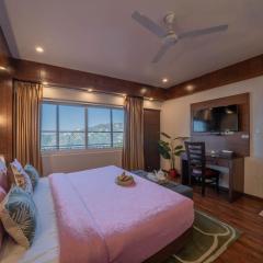 Perfectstayz Premium The Pride at mall road