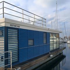 Hausboot Sonnenwelle mit Dachterrasse