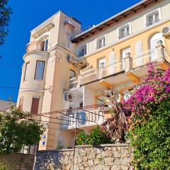 Belle Époque Boutique Apartment