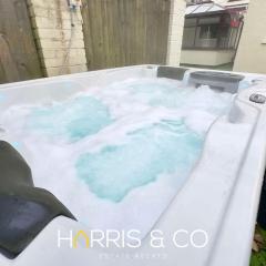 Sandringham & Spa Villa