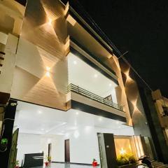 HOTEL GLORY IN chatha meel