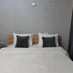 Center-Train Station-Airport