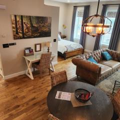 2nd St Loft Riverview