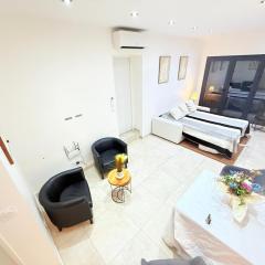 Independent Studio dans maison