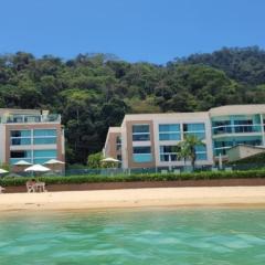 Flat pe na areia em Angra dos Reis Praia Grande