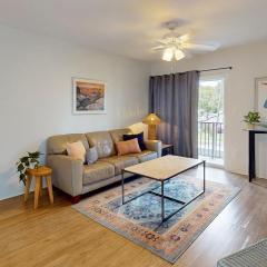 Palmettobay#2, 2 Bedroom4 Twin Beds Park2 Cars