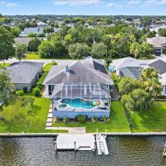 Boaters Dream Pool Spa & Dock Walking & Biking