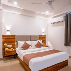 Hotel Travana Stay at Pitampura