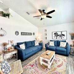 Doxie Cottage Close to WEC Springs and More