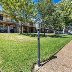 Waterfront Getaway Lake Access Deck BBQ Grill