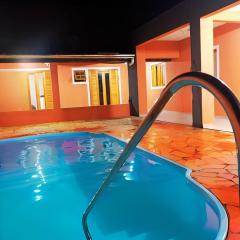 SUÍTES PRIVATIVA em Brotas -