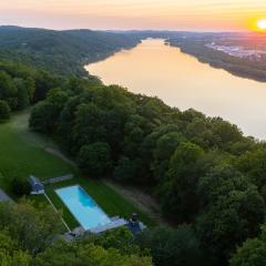 Pool Cottage at Roundtop Estate couples oasis