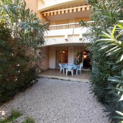 Appartement T2 cabine avec terrasse à Bormes-les-Mimosas - FR-1-251-881