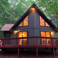 Hot Tub & Fire Pit: Cozy Pines Chalet in Poconos