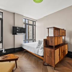 Freeman 901 by Rove Studio with Shared Amenities