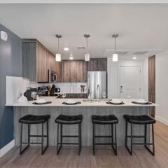 Bright 2BR 2BA Stay in SLC w Balcony