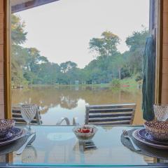 Casa Flutuante no Lago - Há 90km de São Paulo - Piscina, Caiaque, Stand UP e Cascata - Quinta do Vale Itatiba